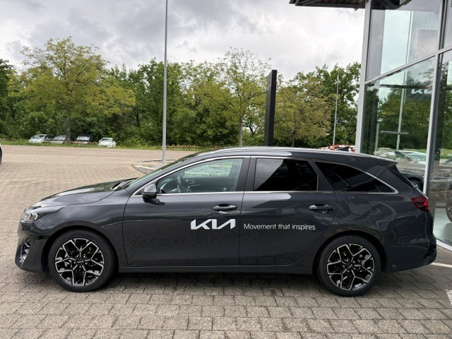 KIA Ceed SW 1.5 T-GDi GT-Line-showroom-element-2