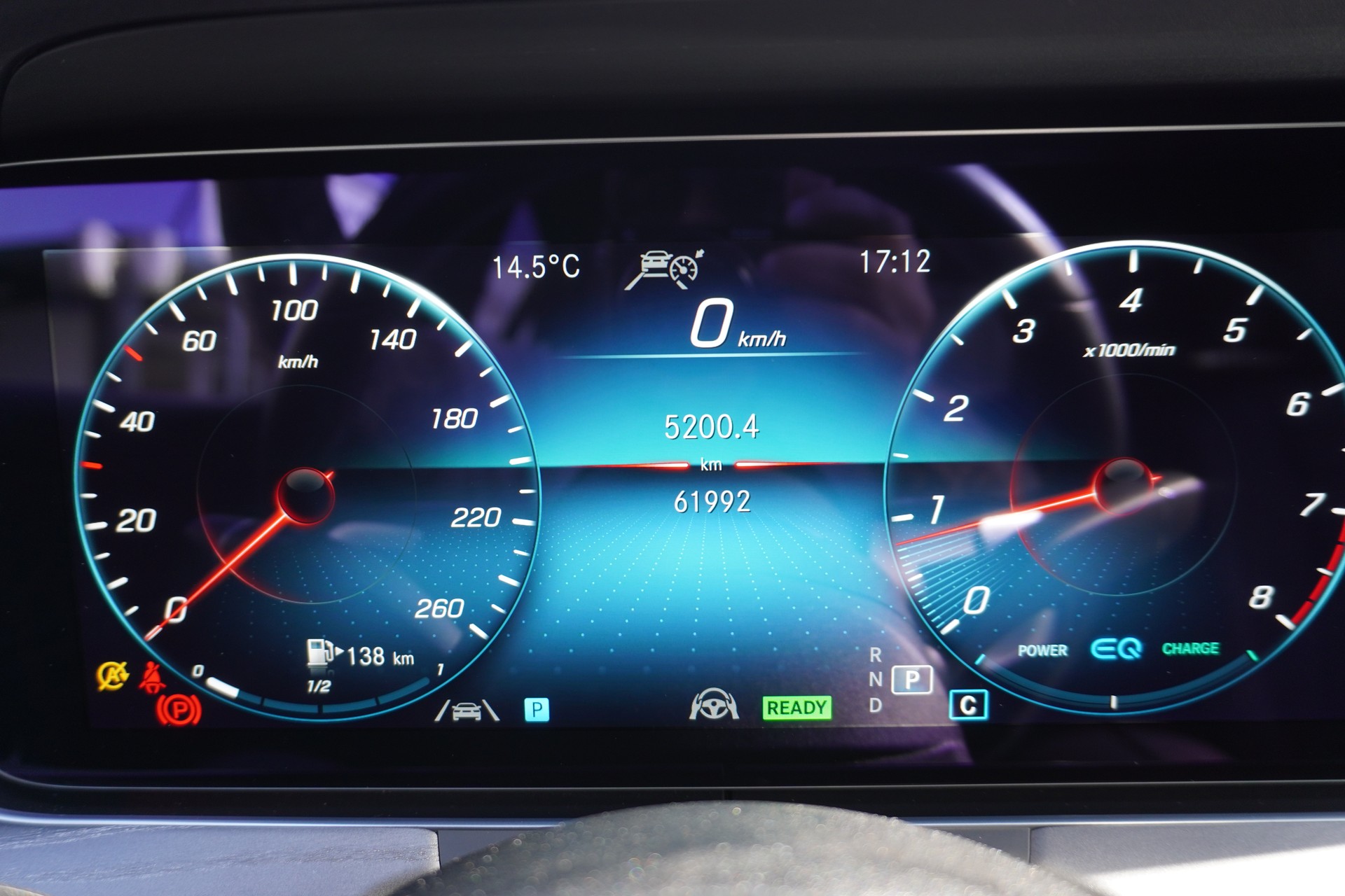 MERCEDES-BENZ E 200 4Matic Avantgarde 9G-Tronic AMG LINE!!!-image-20
