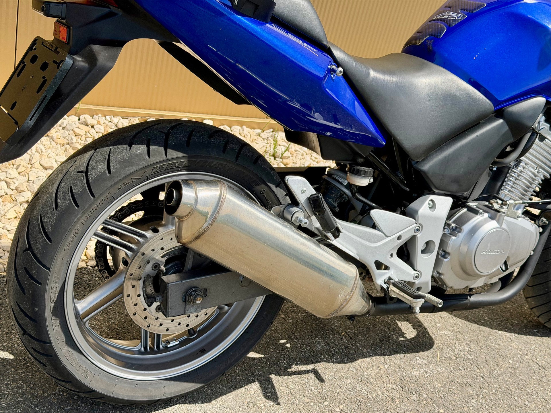 HONDA CBF 500 Standard-image-6