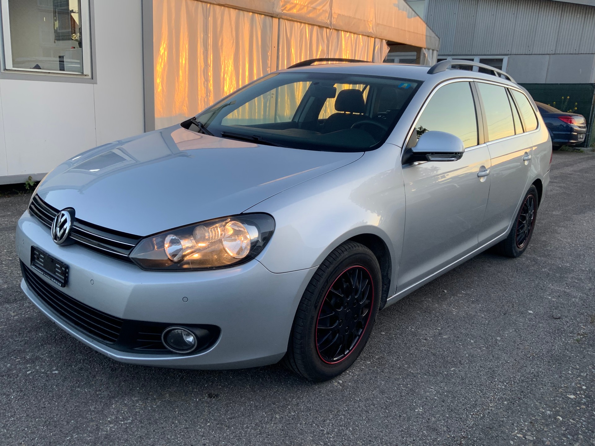 VW Golf Variant 1.4 TSI Comfortline-image-2