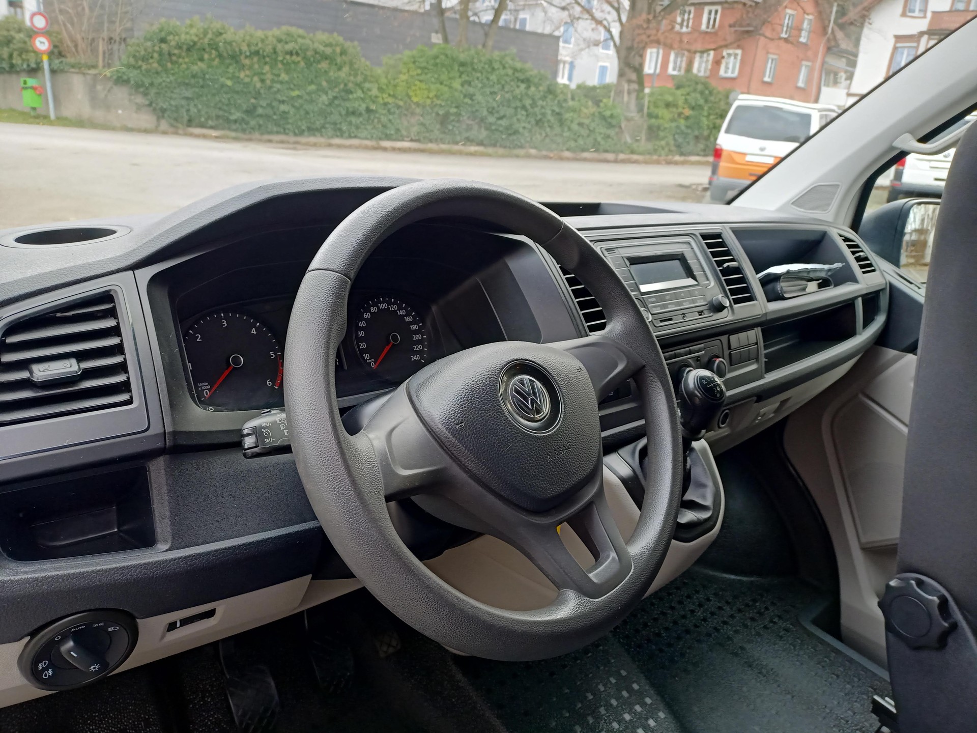 VW T6.1 2.0 TDI 115PS MareMonti COMFORT Camper 5Sitze-image-10