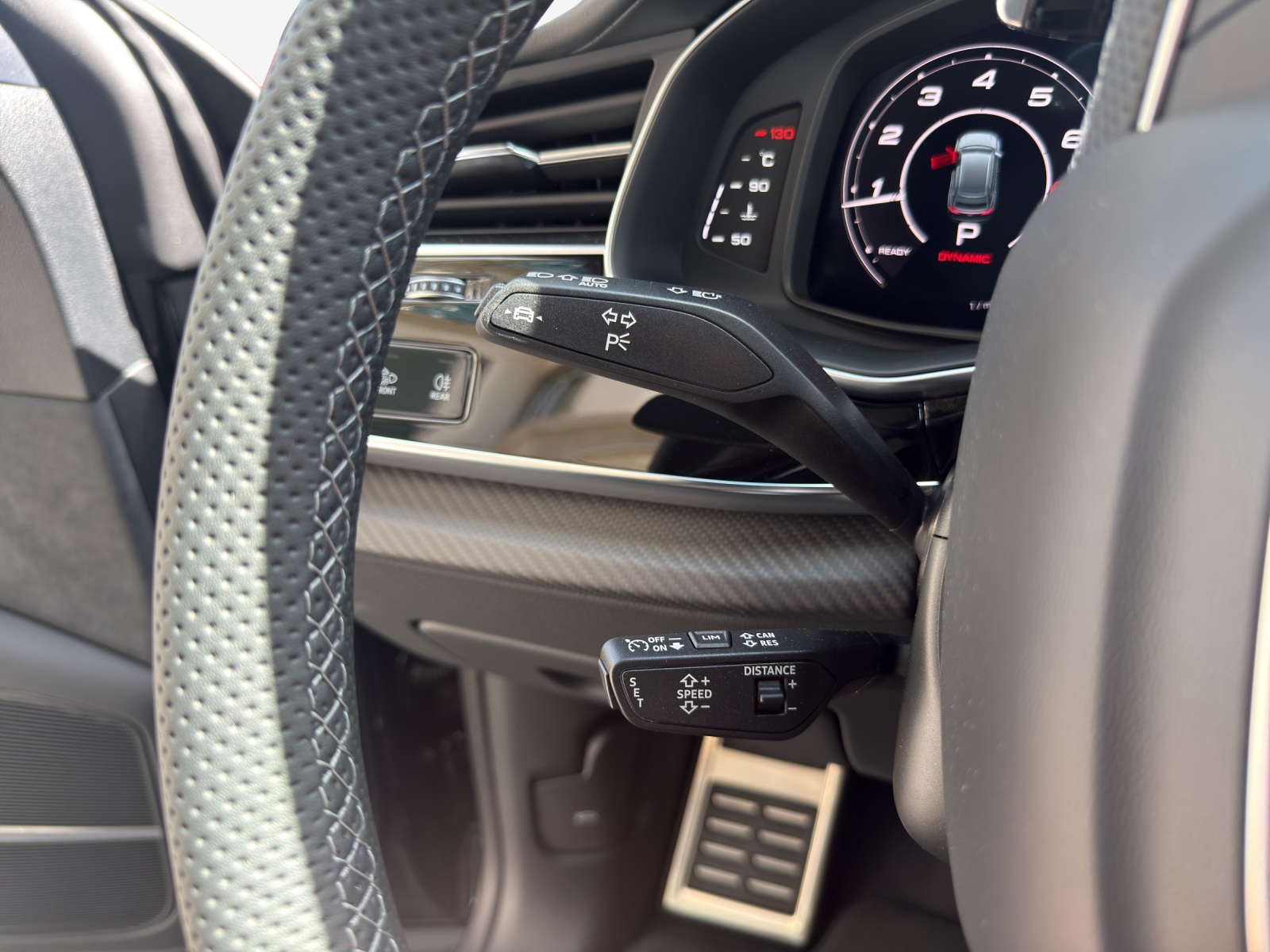 AUDI RSQ8 performance quattro-image-14