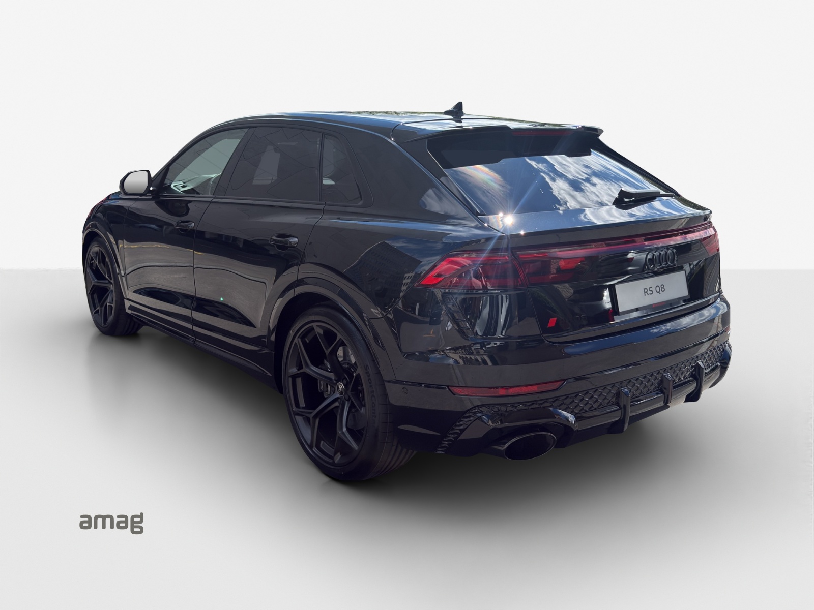AUDI RSQ8 performance quattro-showroom-element-2