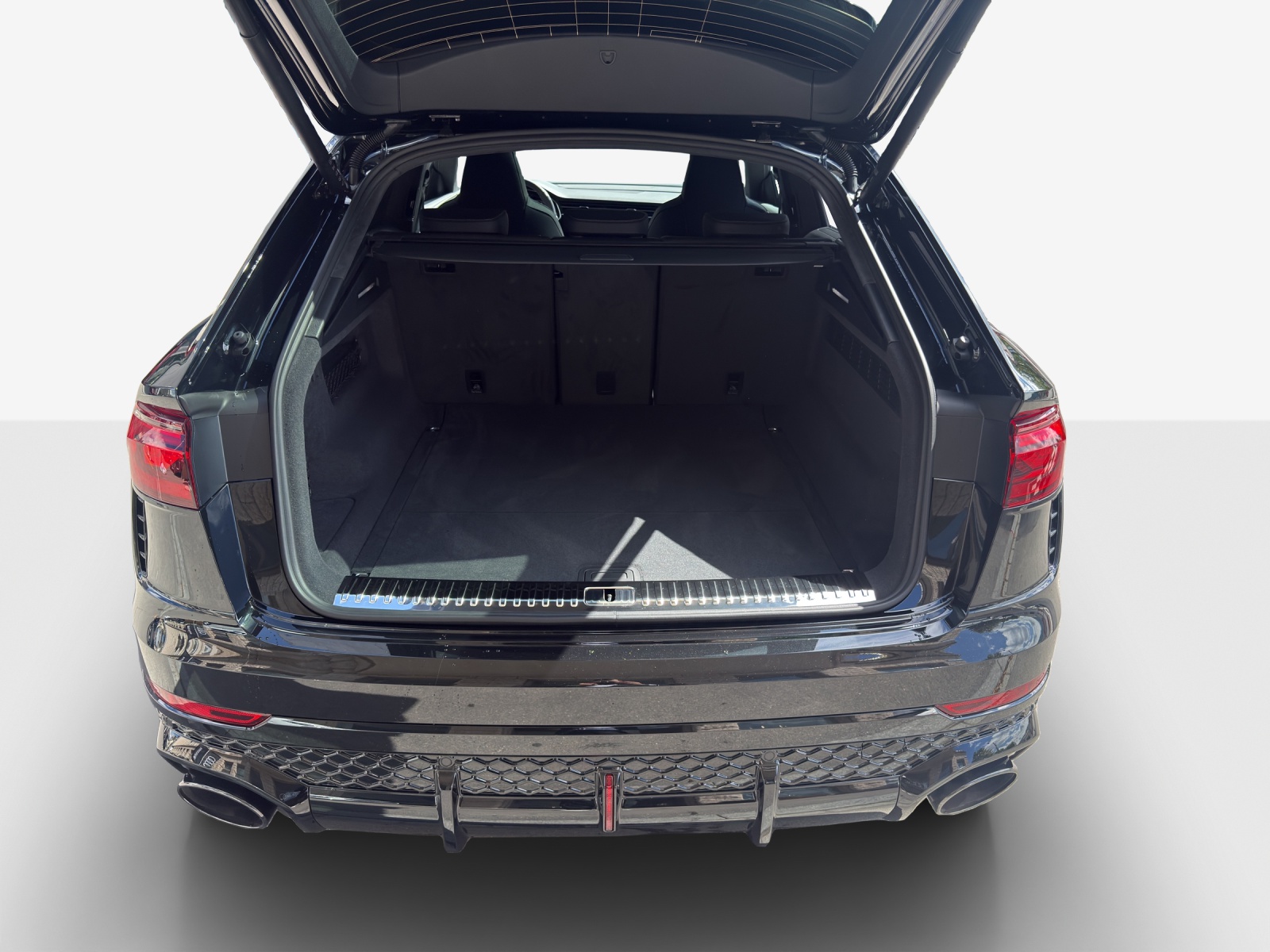 AUDI RSQ8 performance quattro-image-12