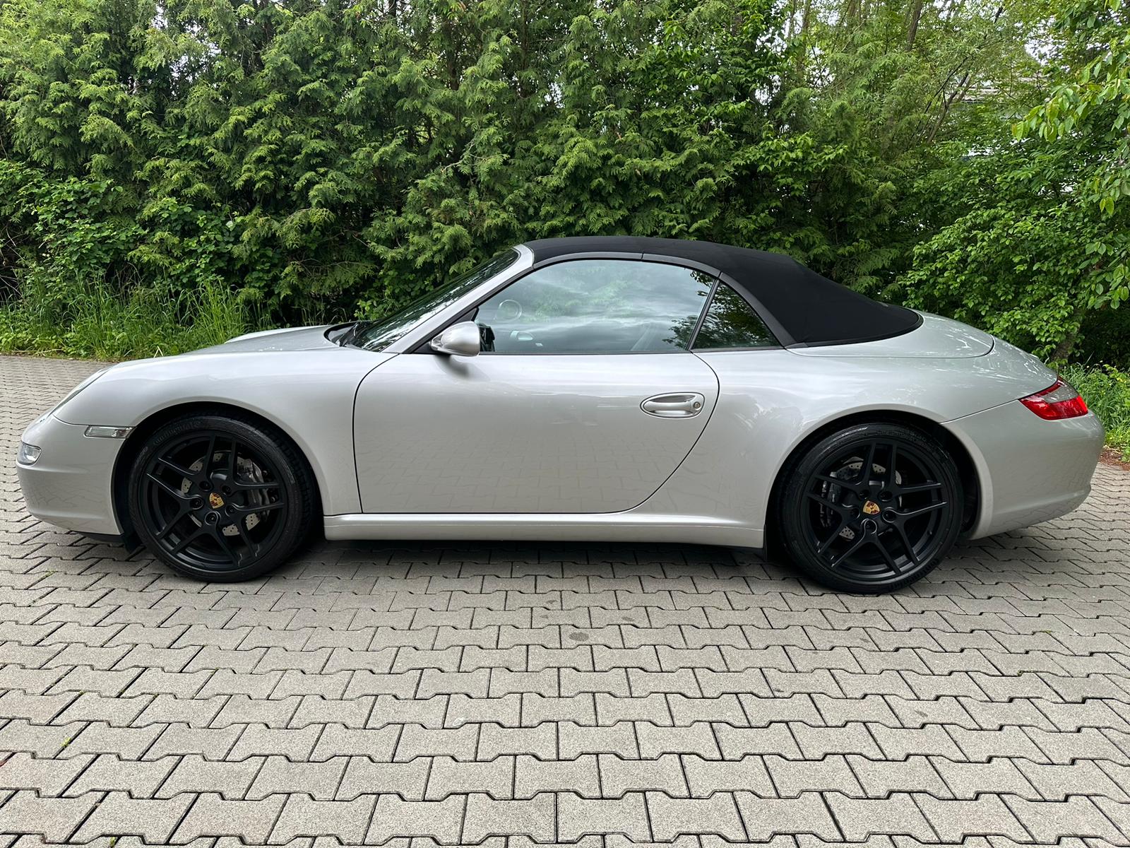 PORSCHE 911 Cabrio Carrera-showroom-element-2