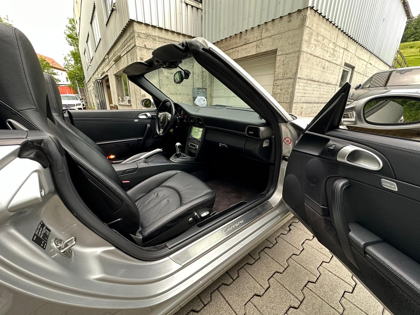 PORSCHE 911 Cabrio Carrera-image-20