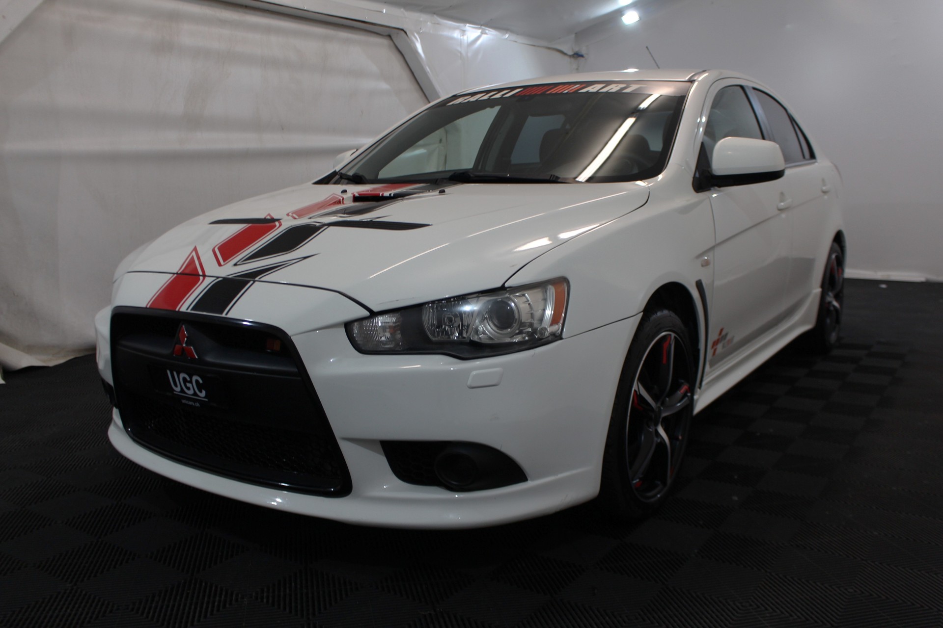 MITSUBISHI Lancer Sportback 2.0 T MIVEC Ralliart S-showroom-element-2