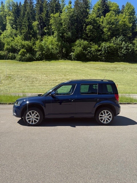 SKODA Yeti 2.0 TDI Active 4x4-image-5