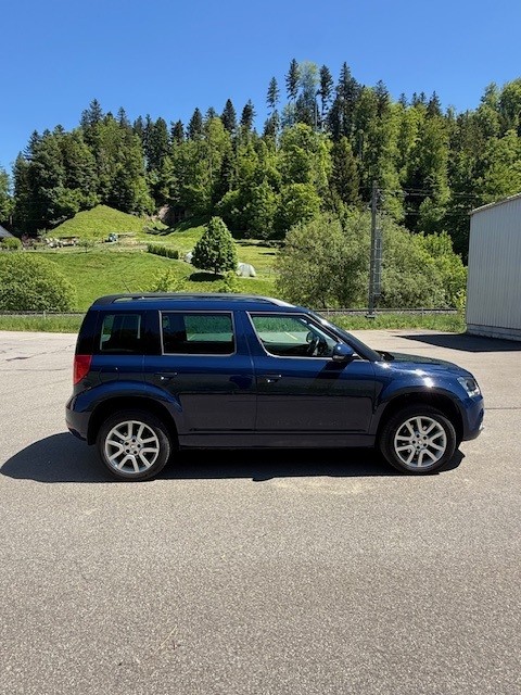 SKODA Yeti 2.0 TDI Active 4x4-showroom-element-1