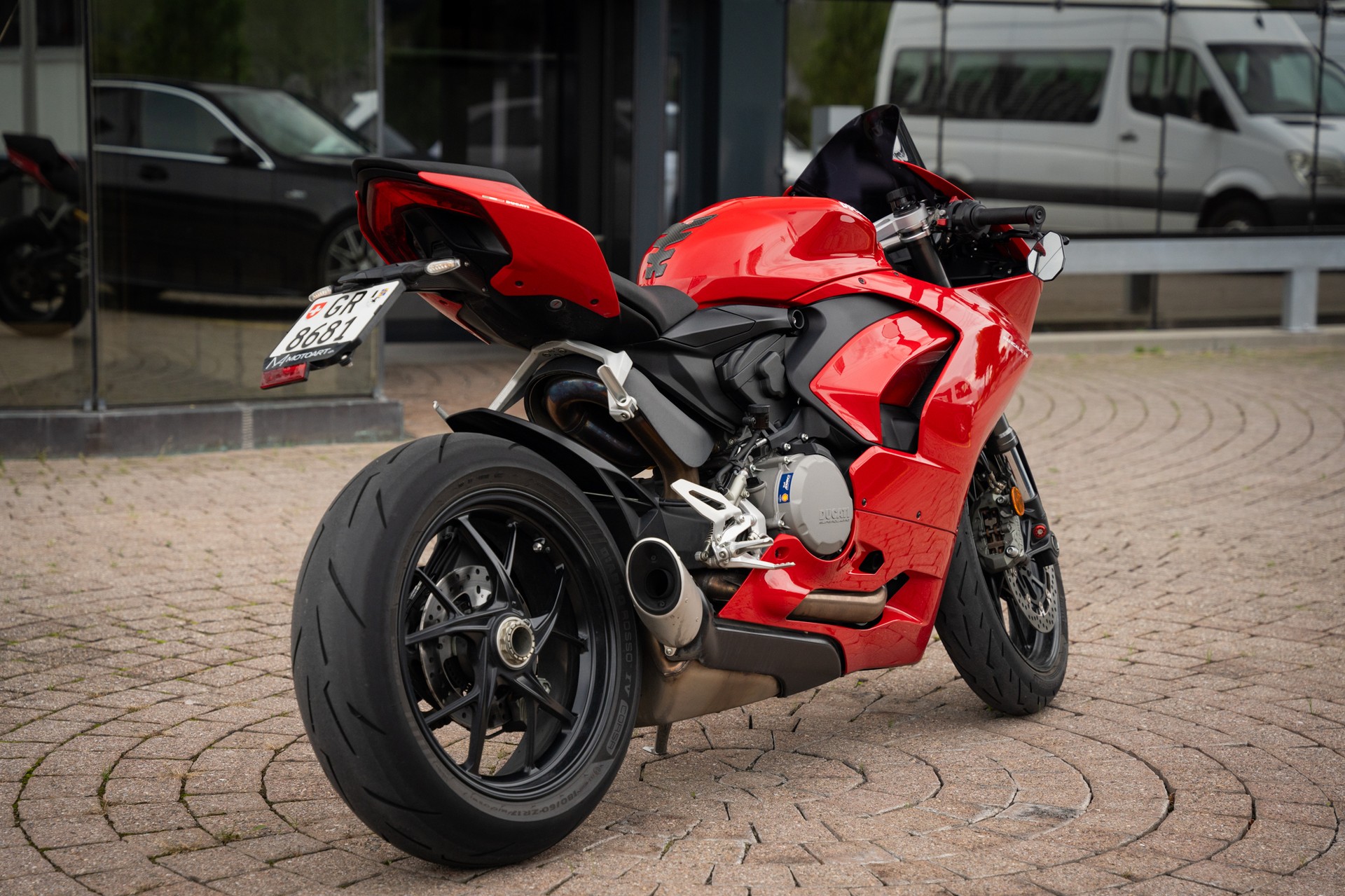 DUCATI Panigale V2-image-2