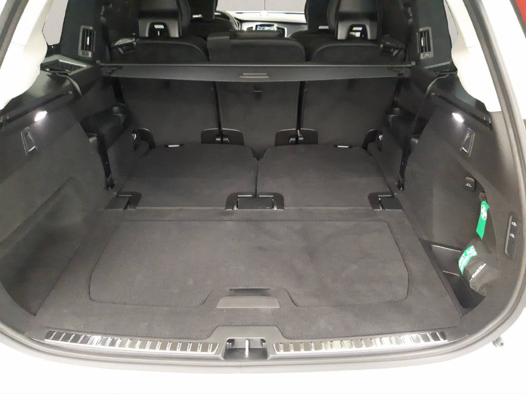VOLVO XC90 2.0 T8 TE Ultimate Bright 7P. eAWD XCLUSIVE-image-8