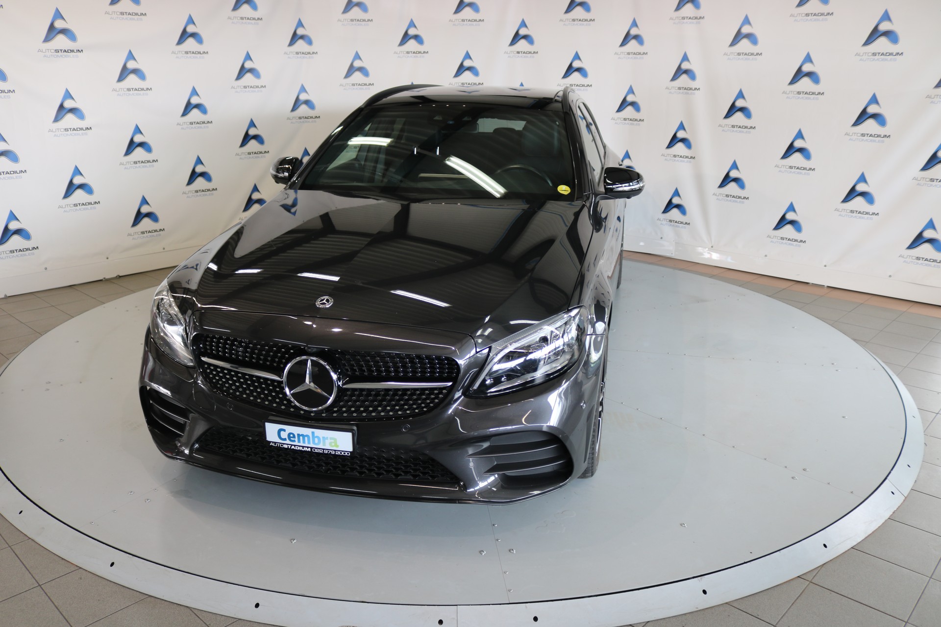 MERCEDES-BENZ C 300 d AMG Line 4Matic 9G-Tronic-image-9