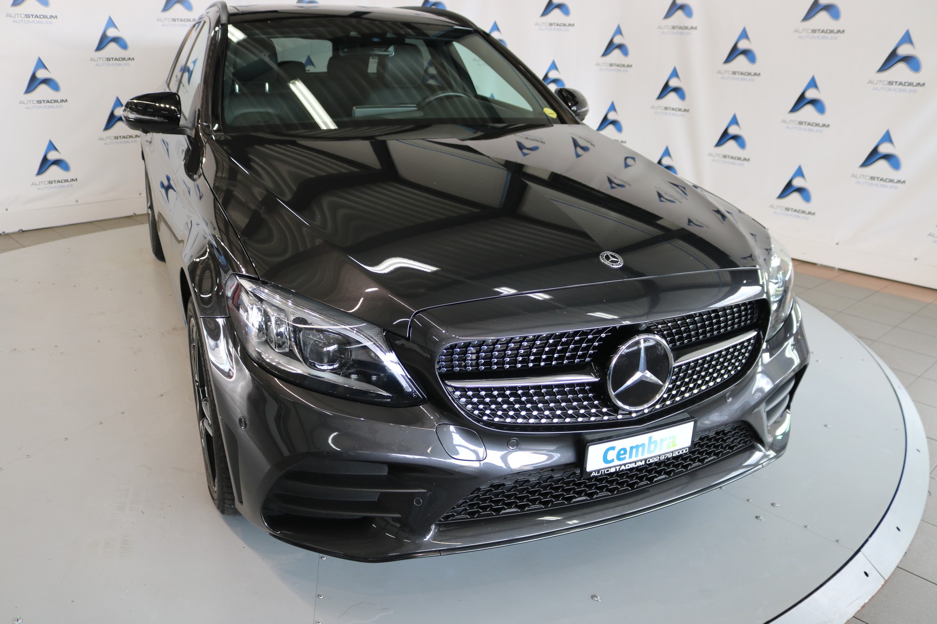MERCEDES-BENZ C 300 d AMG Line 4Matic 9G-Tronic-image-33