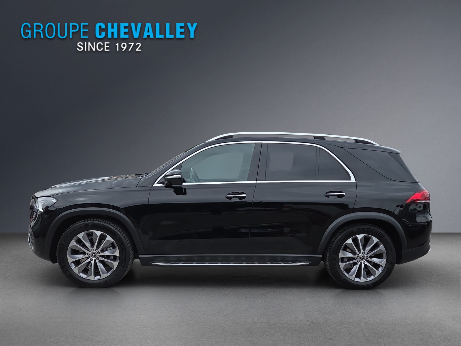 MERCEDES-BENZ GLE 300 d 4Matic-showroom-element-1