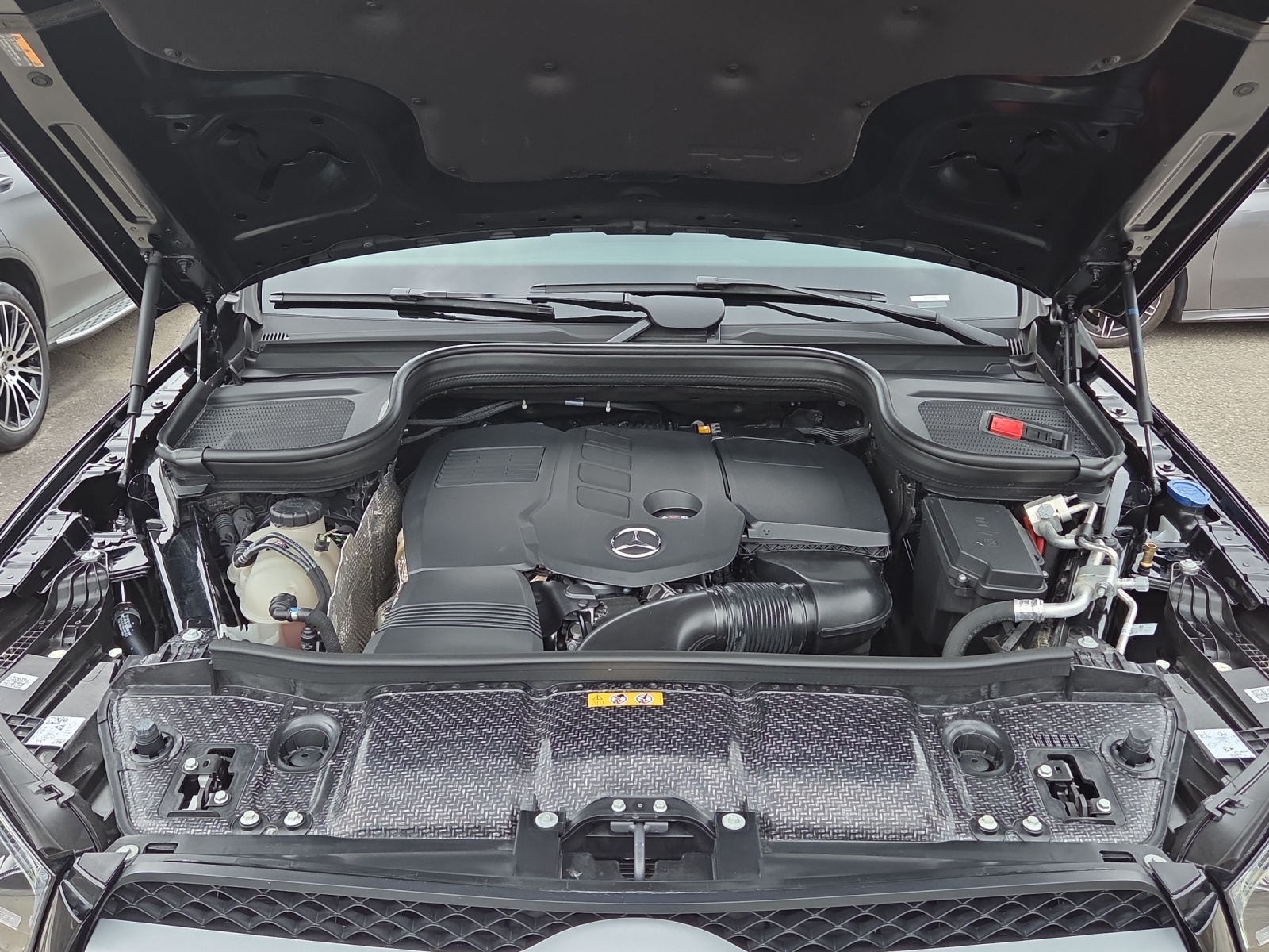 MERCEDES-BENZ GLE 300 d 4Matic-image-20