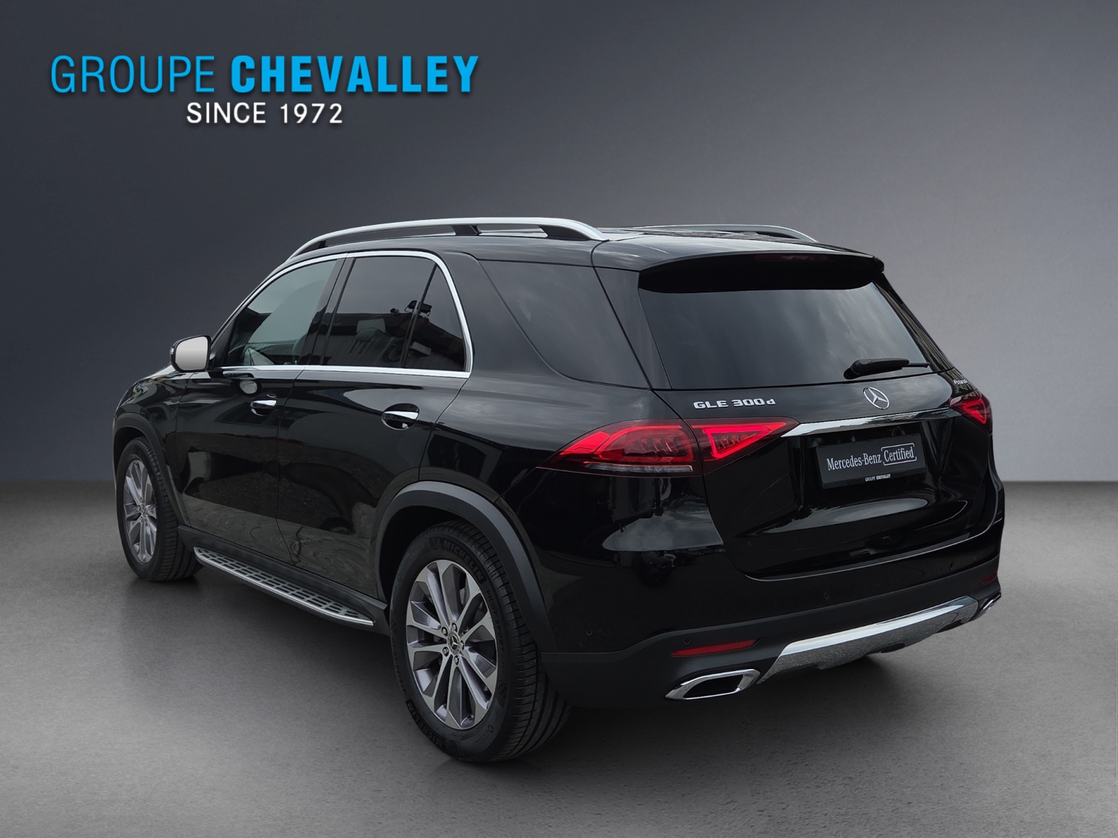 MERCEDES-BENZ GLE 300 d 4Matic-showroom-element-2