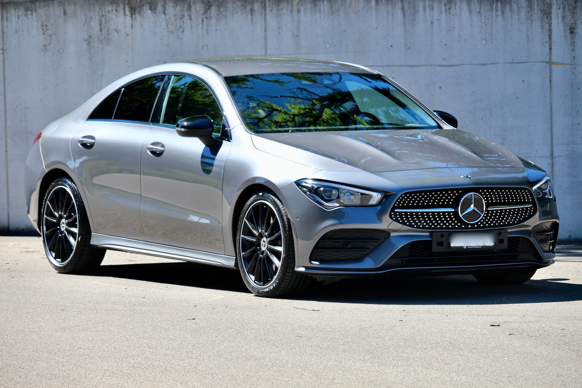 MERCEDES-BENZ CLA 220 AMG Line 7G-DCT 190PS • NIGHT Paket • 19" AMG Aluräder • Ambientebeleuchtung-showroom-element-3