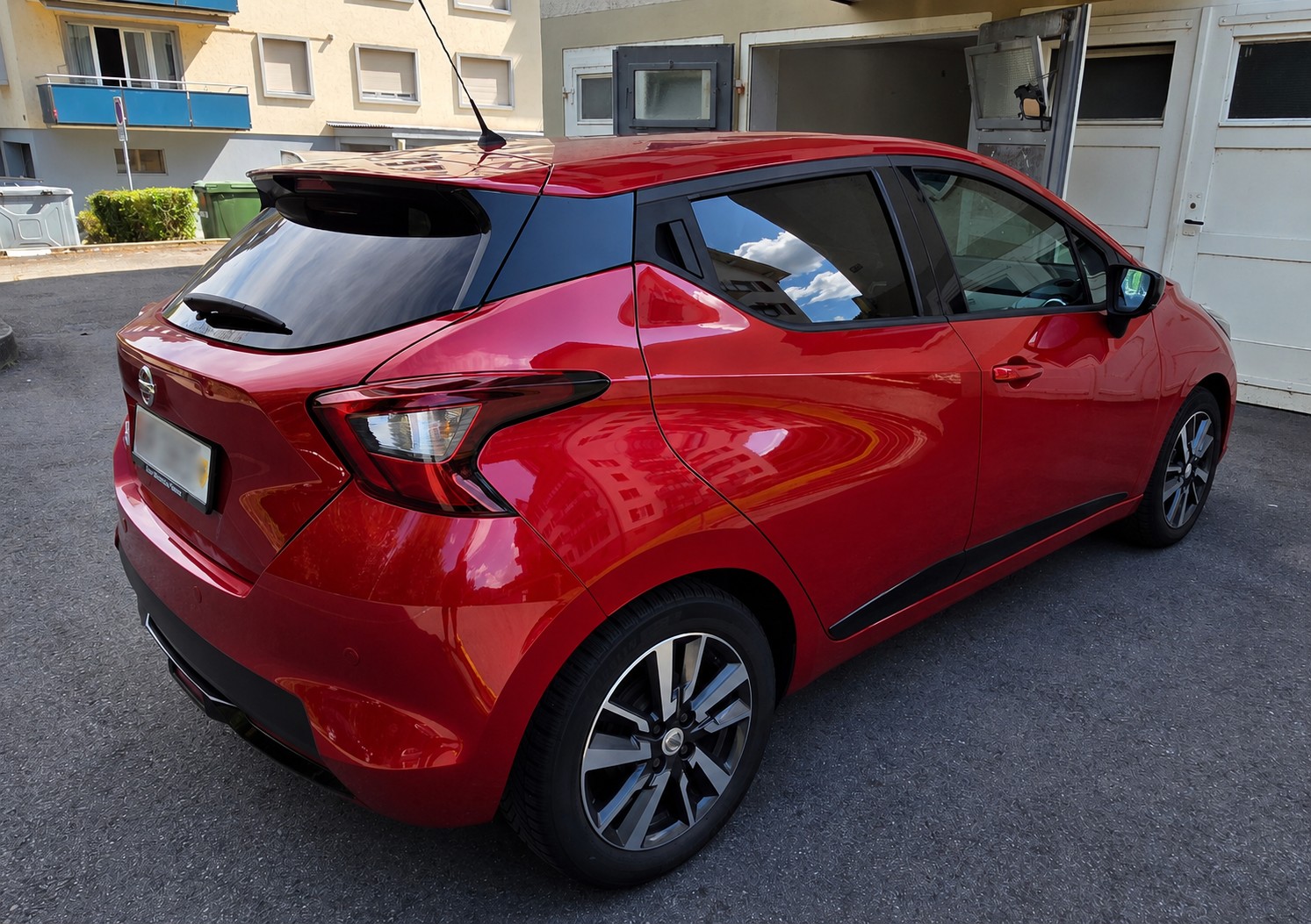 NISSAN 0.9 IG-T Bose Personal Edition-image-1