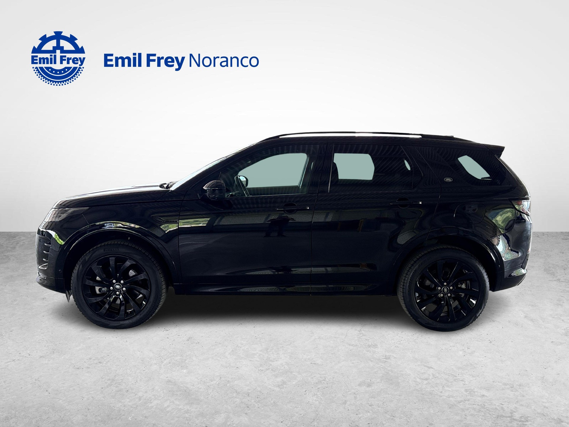 LAND ROVER Discovery Sport 1.5 T 270e Dynamic HSE - Gancio traino elettrico e Ruote invernali 20" inclusi-showroom-element-1