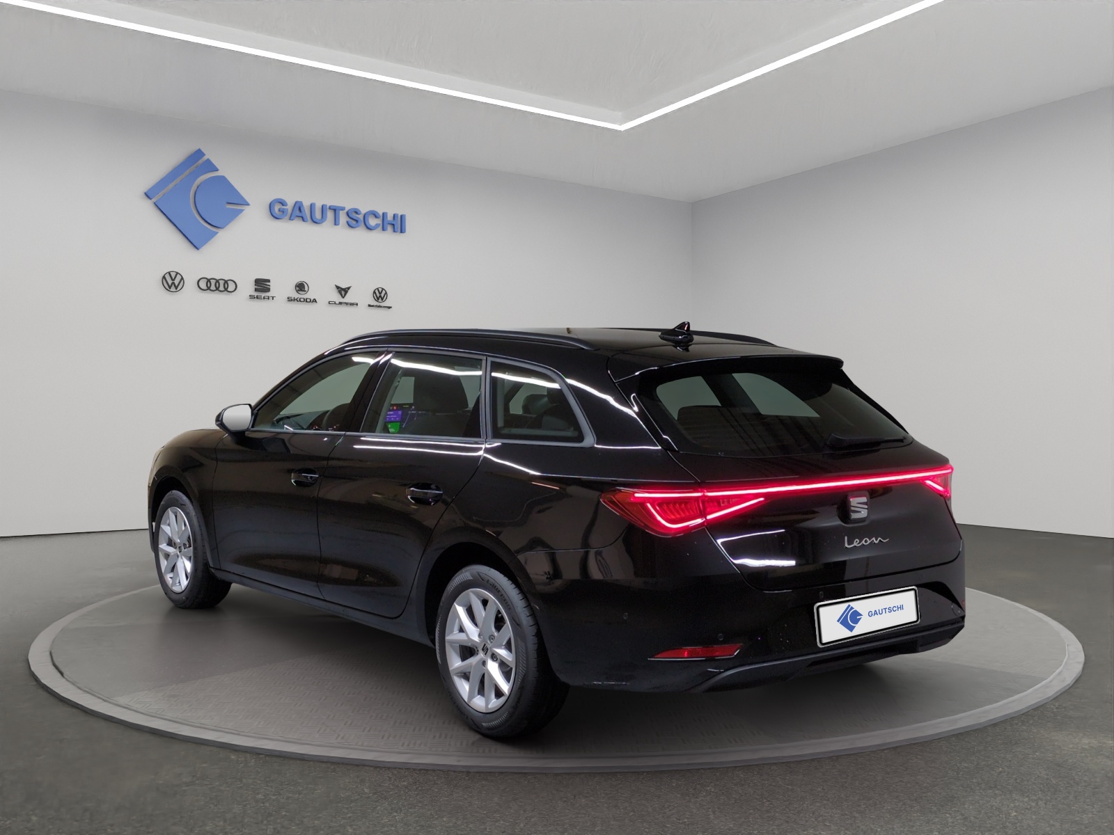 SEAT Leon ST 2.0 TDI EVO DSG Style-image-2