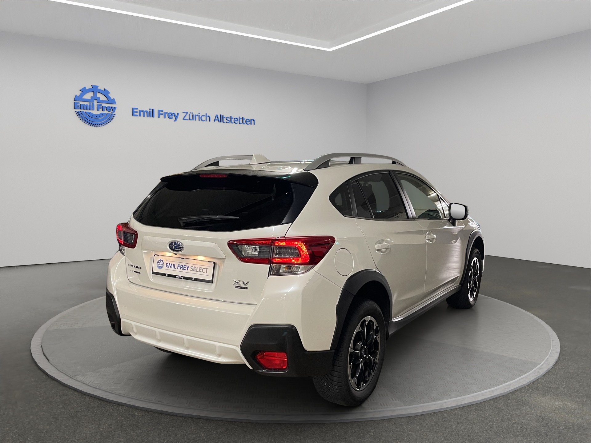 SUBARU XV 1.6i Swiss Edition-showroom-element-2