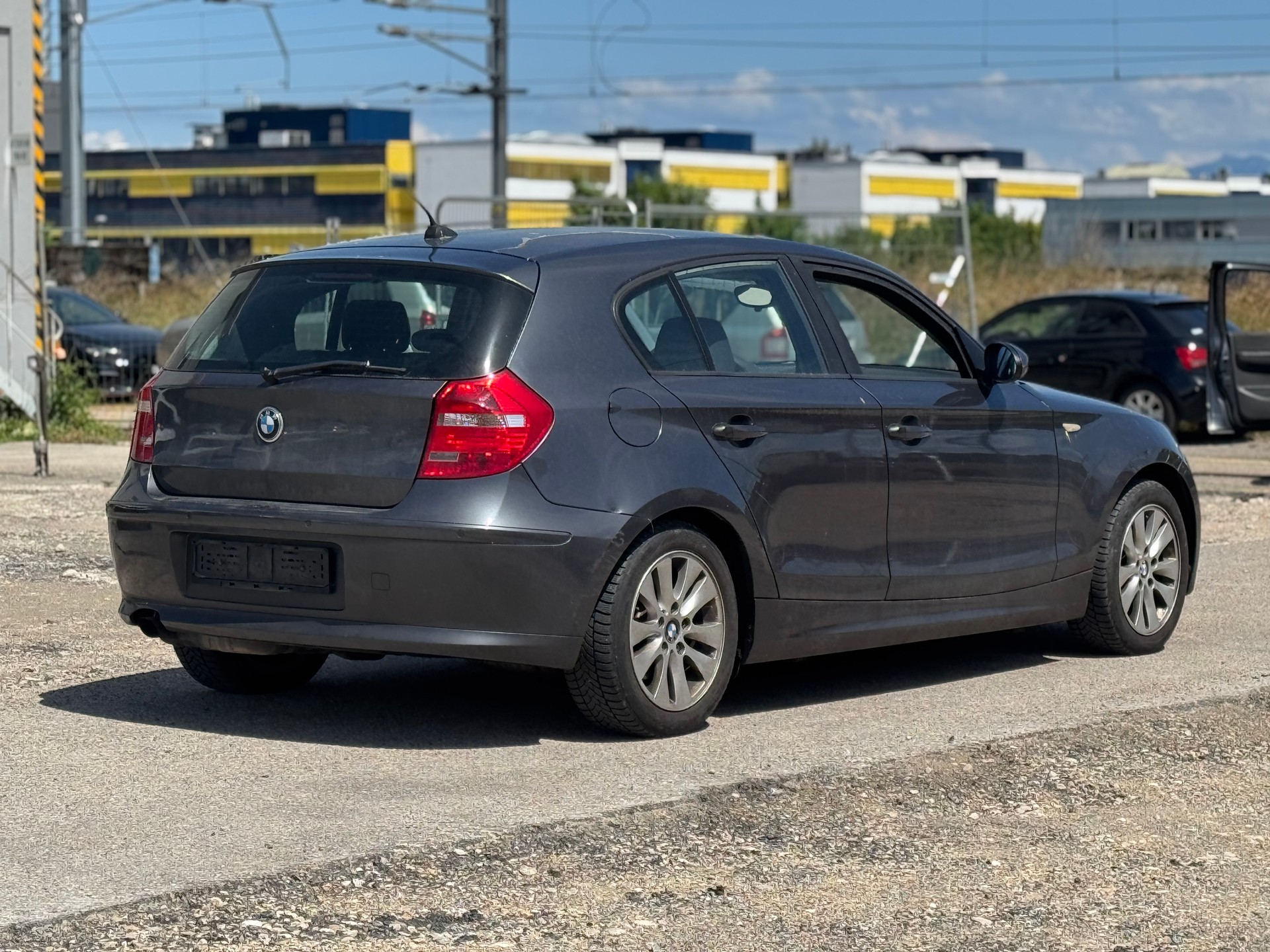 BMW 116i Access-image-3