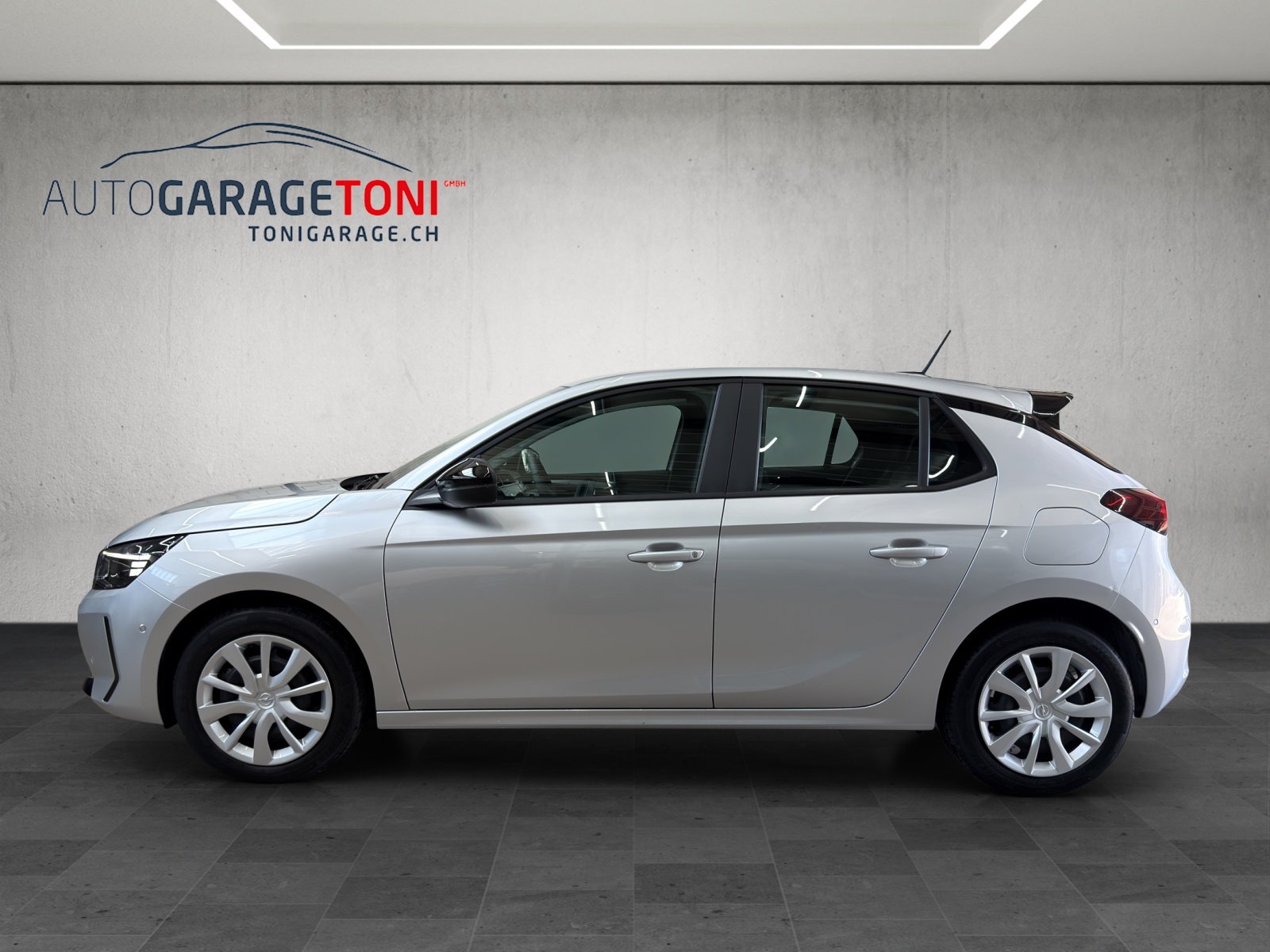 OPEL Corsa 1.2 TP Edition A-showroom-element-3