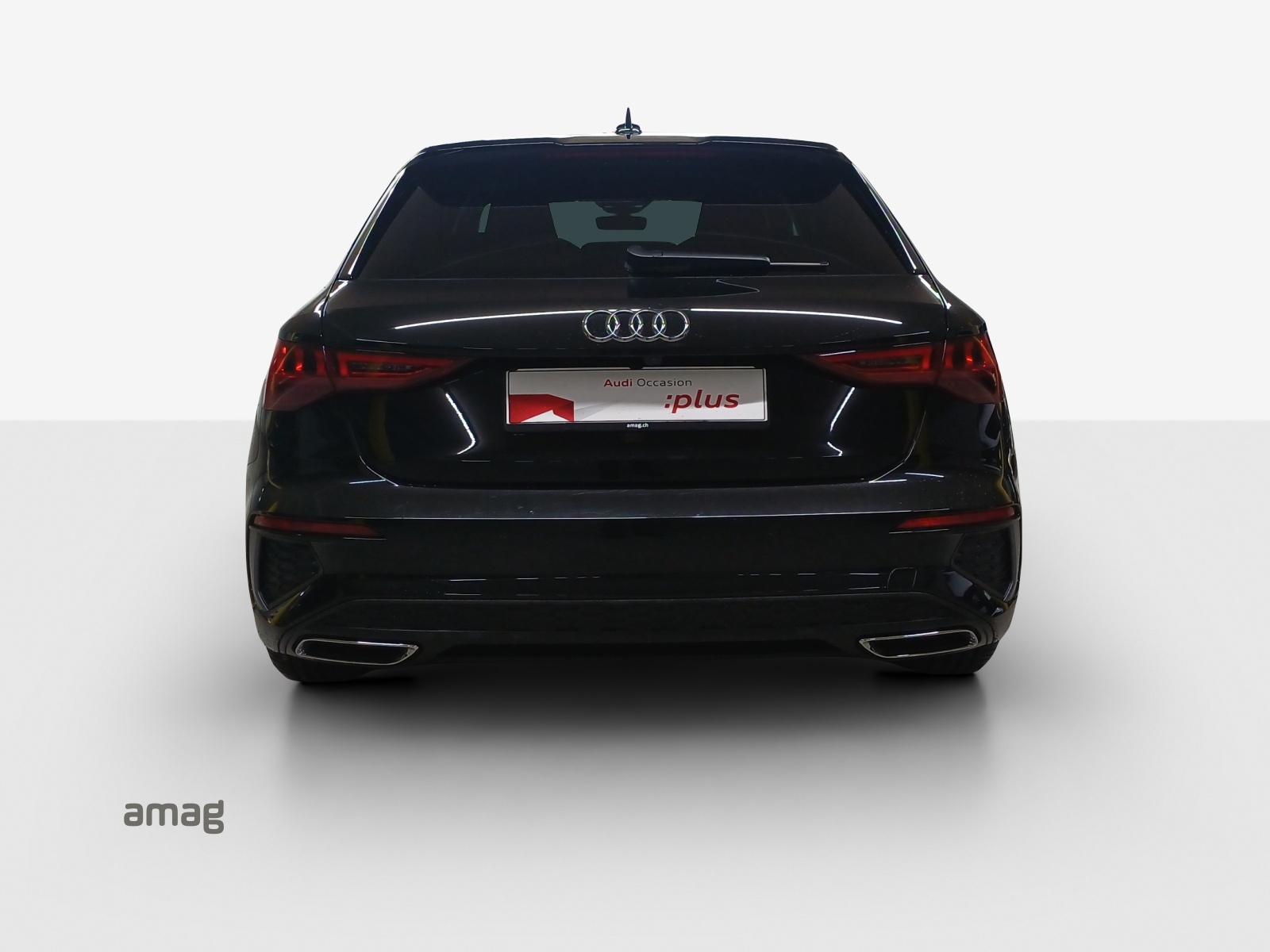 AUDI A3 Sportback 40 TFSI S line quattro S-tronic-showroom-element-3