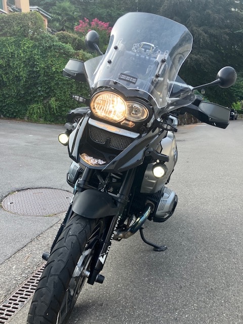 BMW R 1200 GS Triple Black ABS-image-1