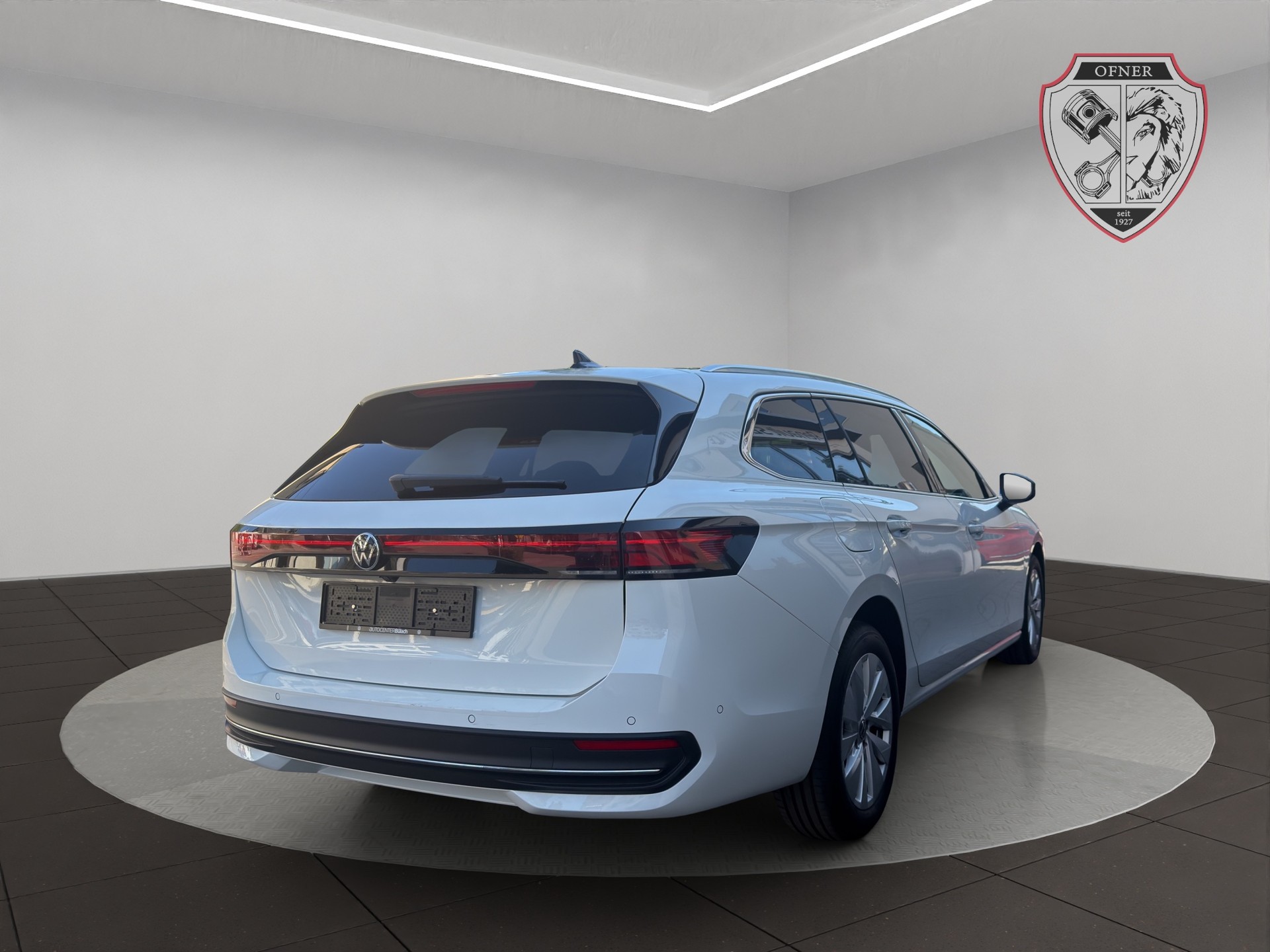VW Passat Variant 2.0 TDI evo Business 4 Motion DSG-showroom-element-3