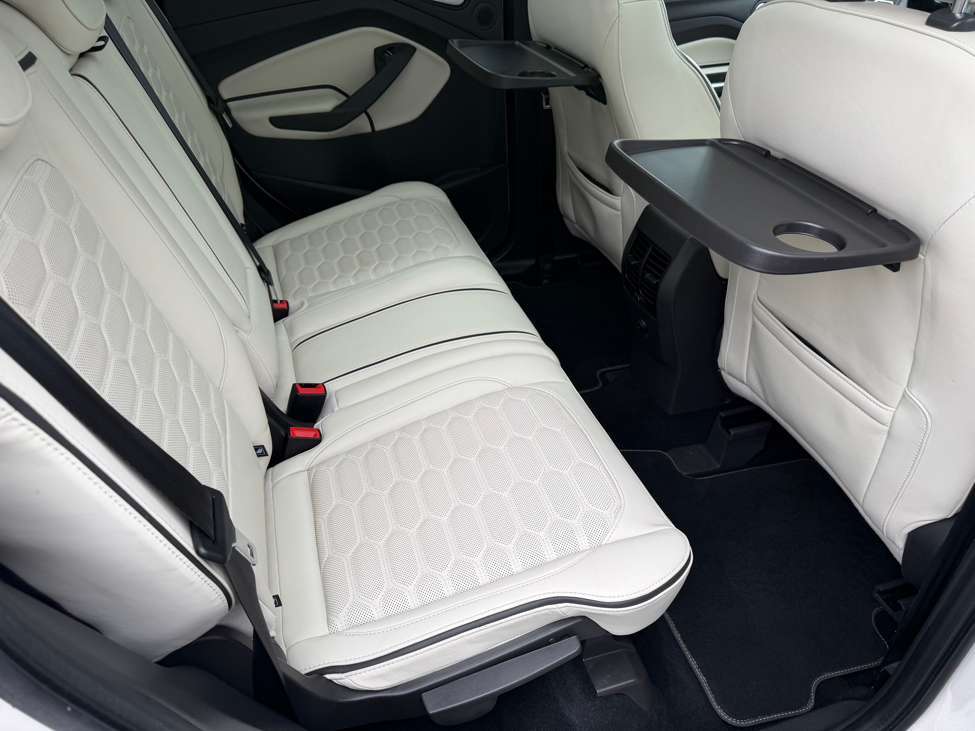 FORD Kuga 2.0 TDCi Vignale 4WD PowerShift-image-14