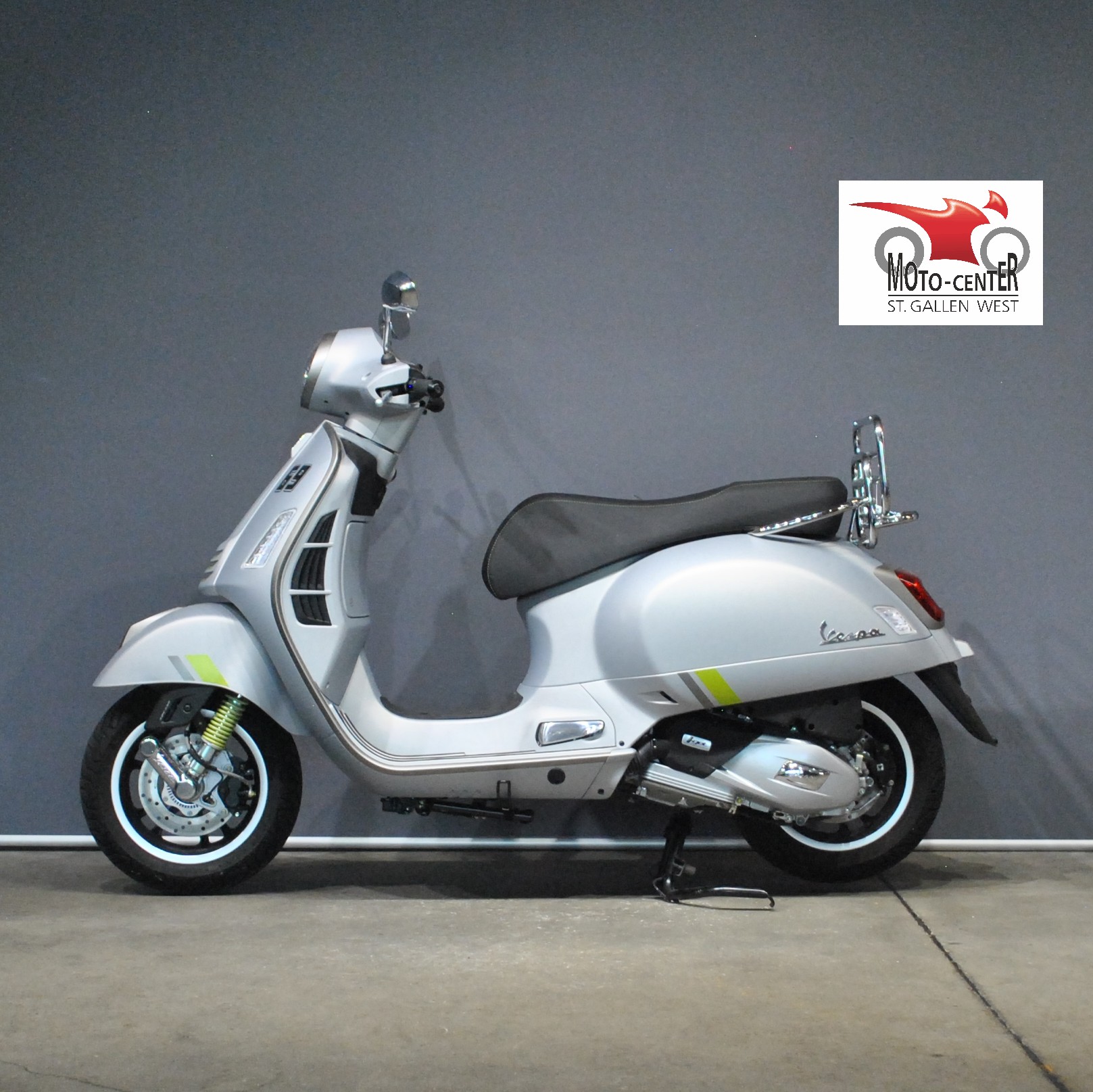 PIAGGIO Vespa GTS 125 Super Tech ABS-image-2