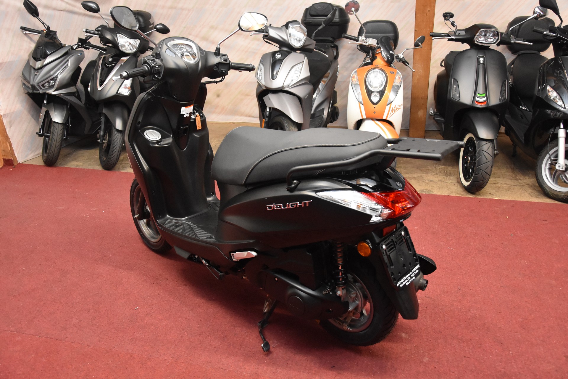 YAMAHA D'elight LTS 125-image-2