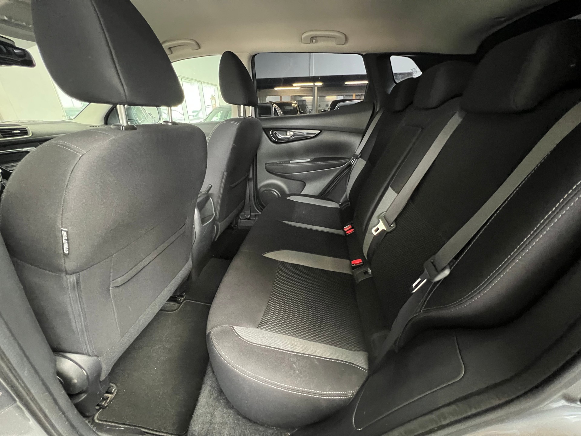 NISSAN Qashqai 1.6 dCi acenta Xtronic CVT-image-8