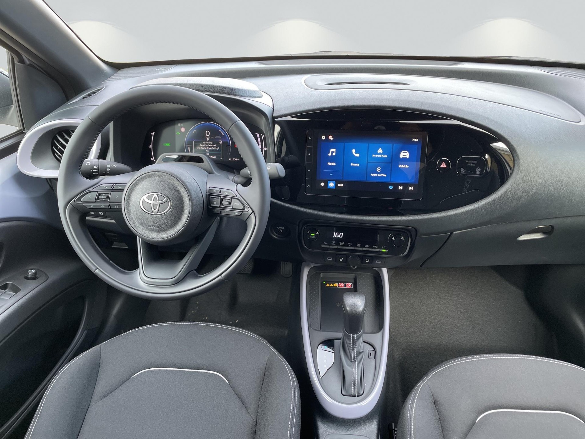 TOYOTA Aygo X 1.5 VVT-i HSD Trend-image-12