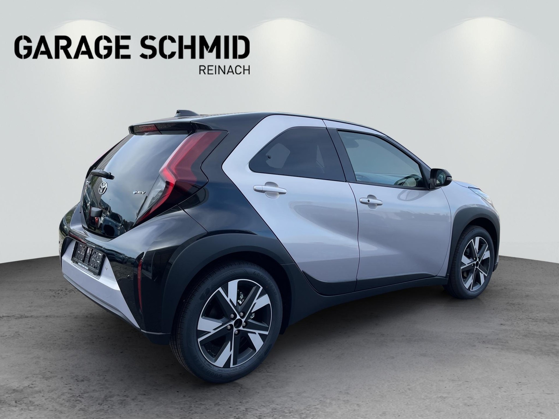 TOYOTA Aygo X 1.5 VVT-i HSD Trend-image-6