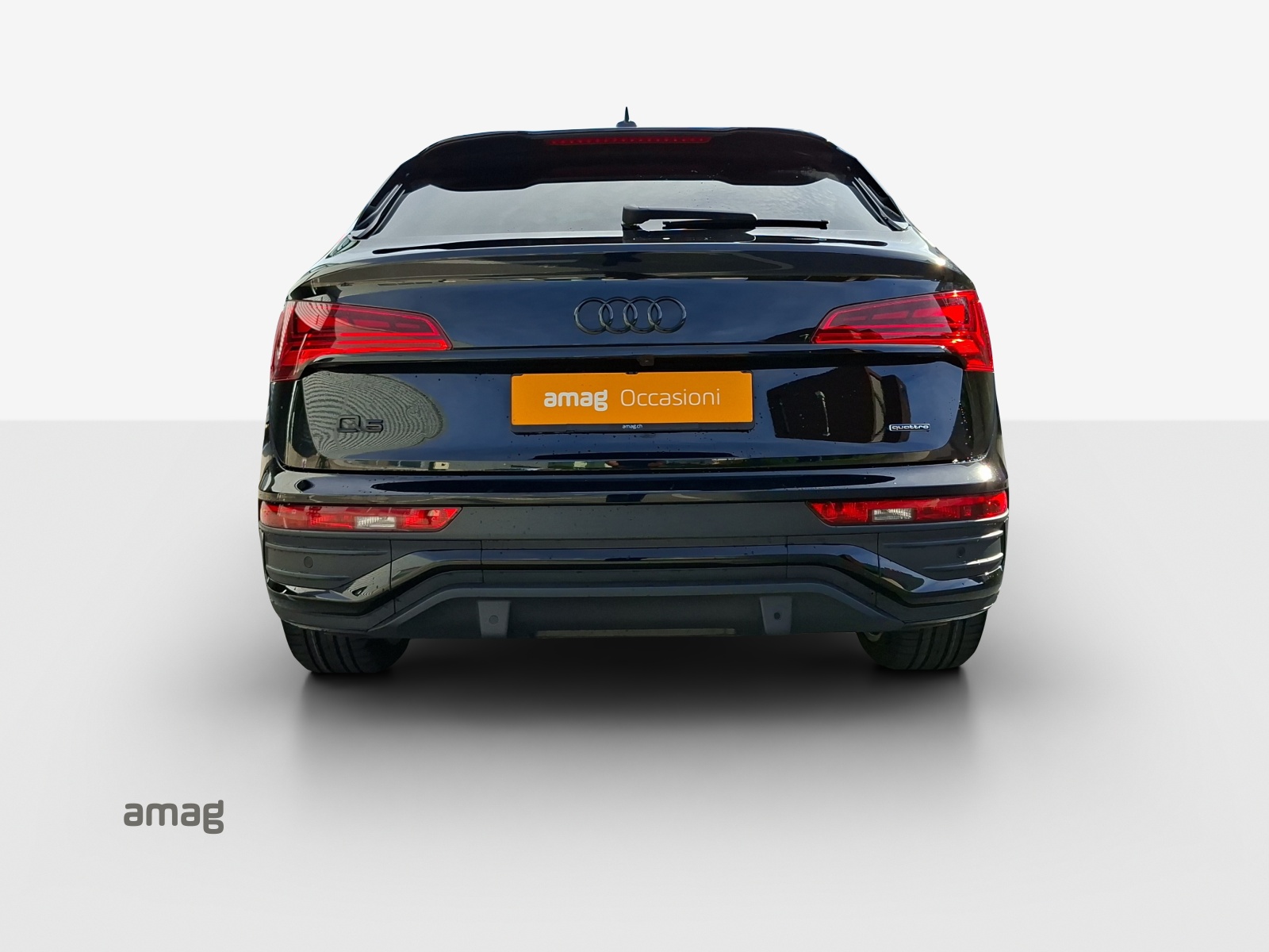 AUDI Q5 Sportback 40 TDI Blackedition quattro S-tronic-showroom-element-3