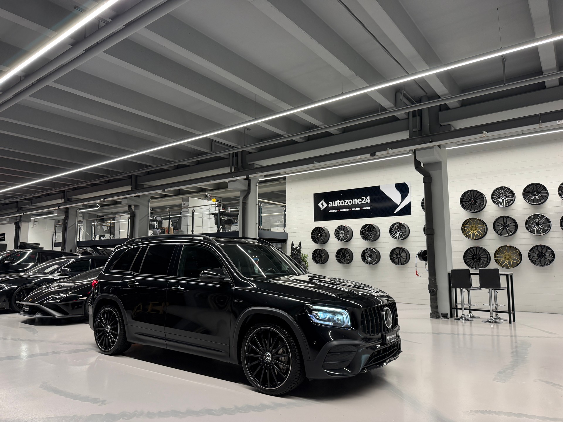 MERCEDES-BENZ GLB 35 AMG 4matic *CH-Auto*Frisch ab MFK*Garantie*Premium Plus*sehr gute Ausstattung*-image-8