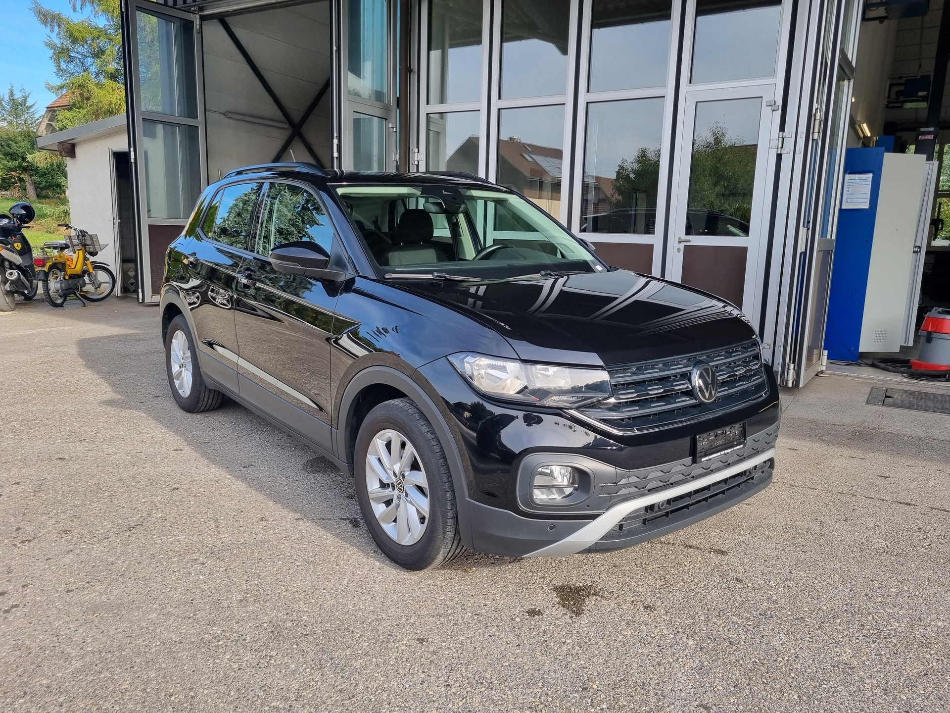 VW T-Cross 1.0 TSI Life-showroom-element-1