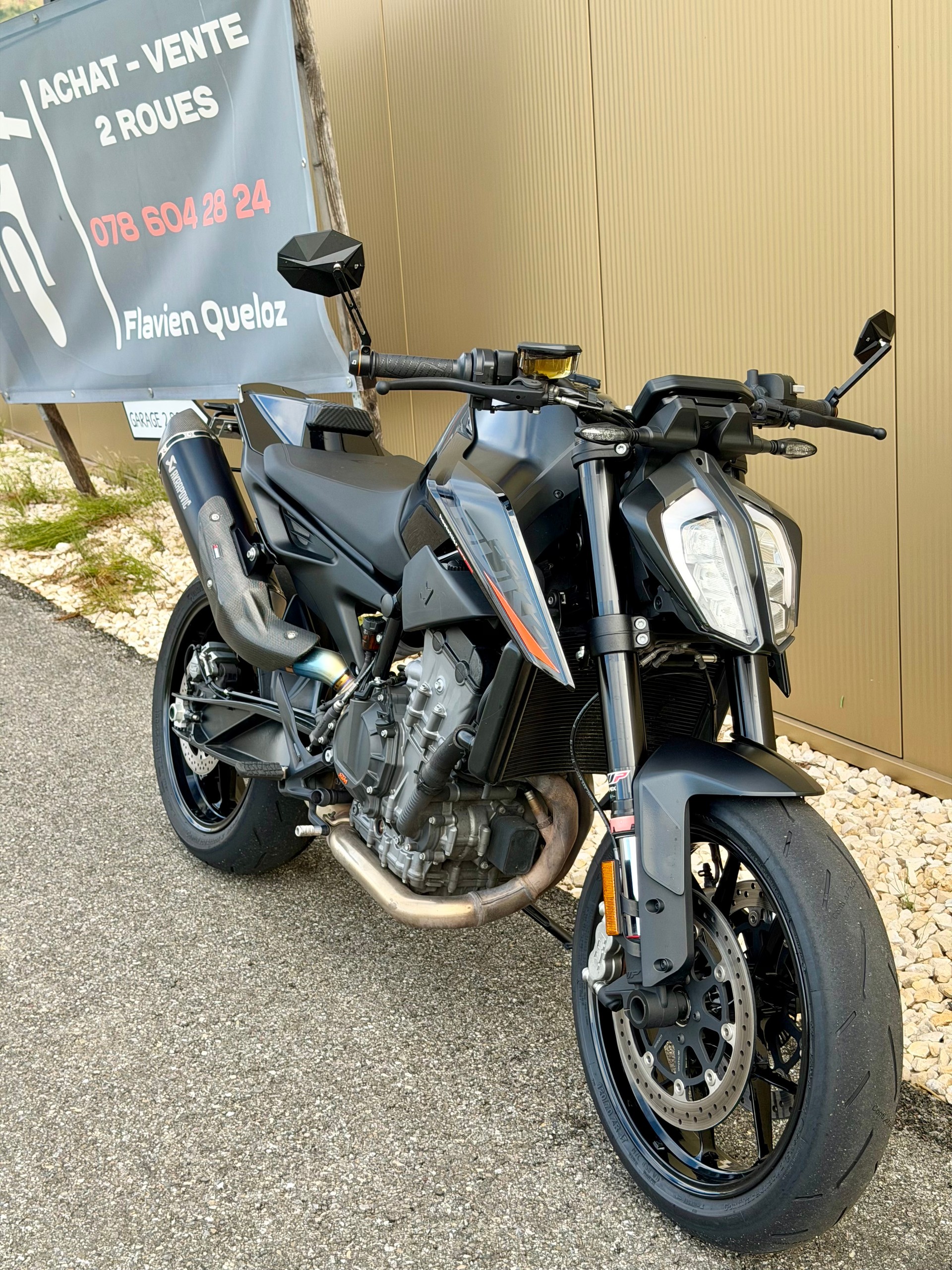 KTM 890 Duke L-image-0