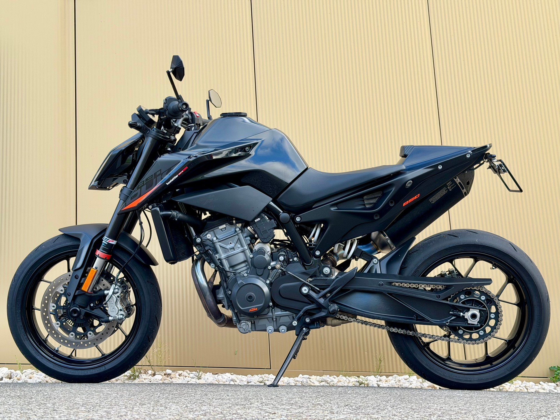 KTM 890 Duke L-image-10