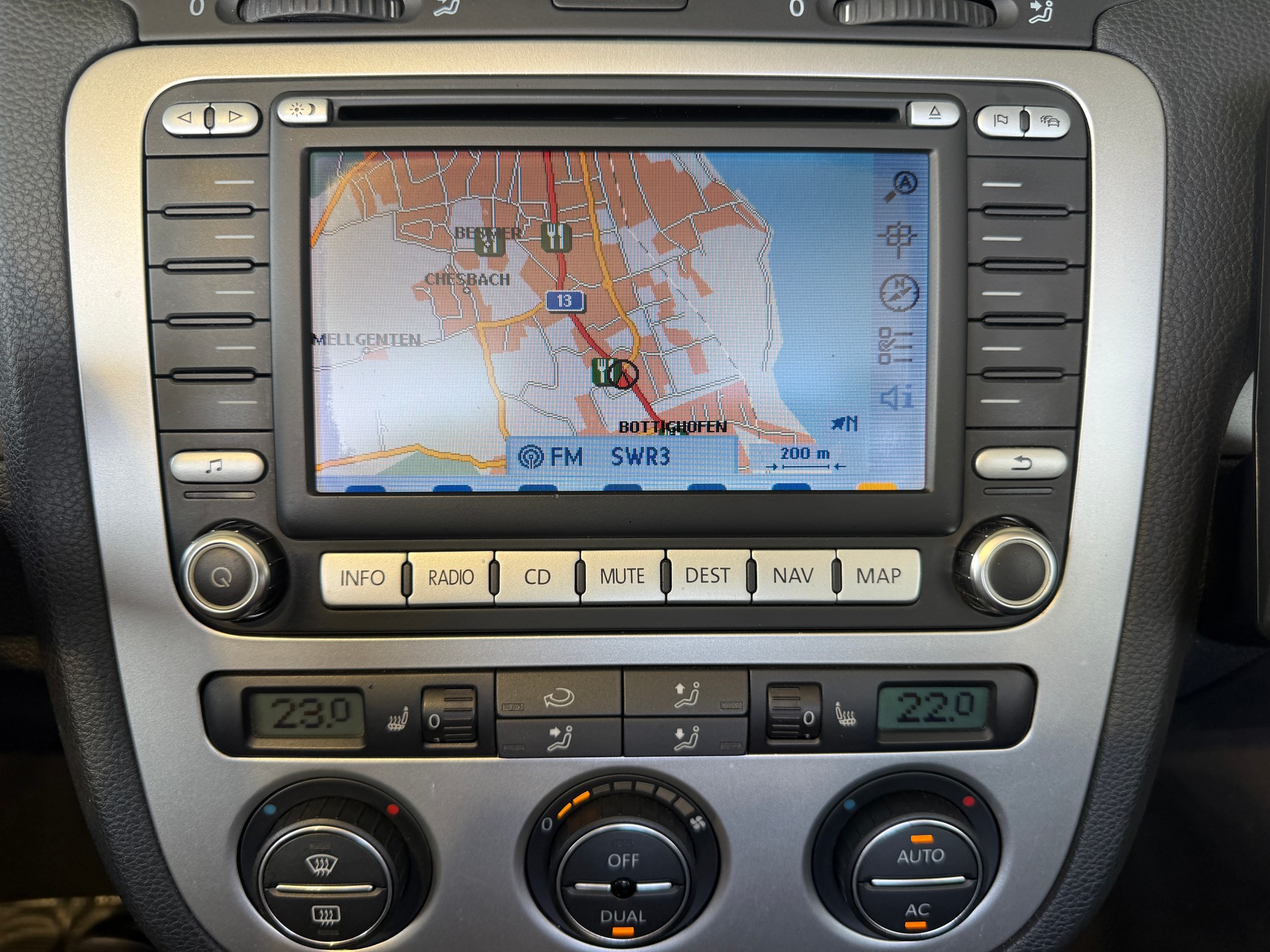 VW Eos 3.2 V6 ***TEMPOMAT***-image-15