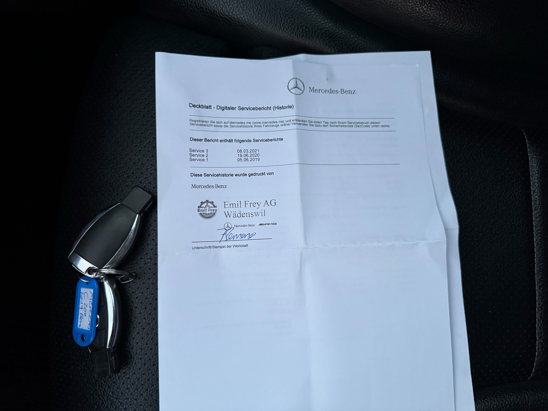 MERCEDES-BENZ C 250 AMG Line 9G-Tronic-image-27