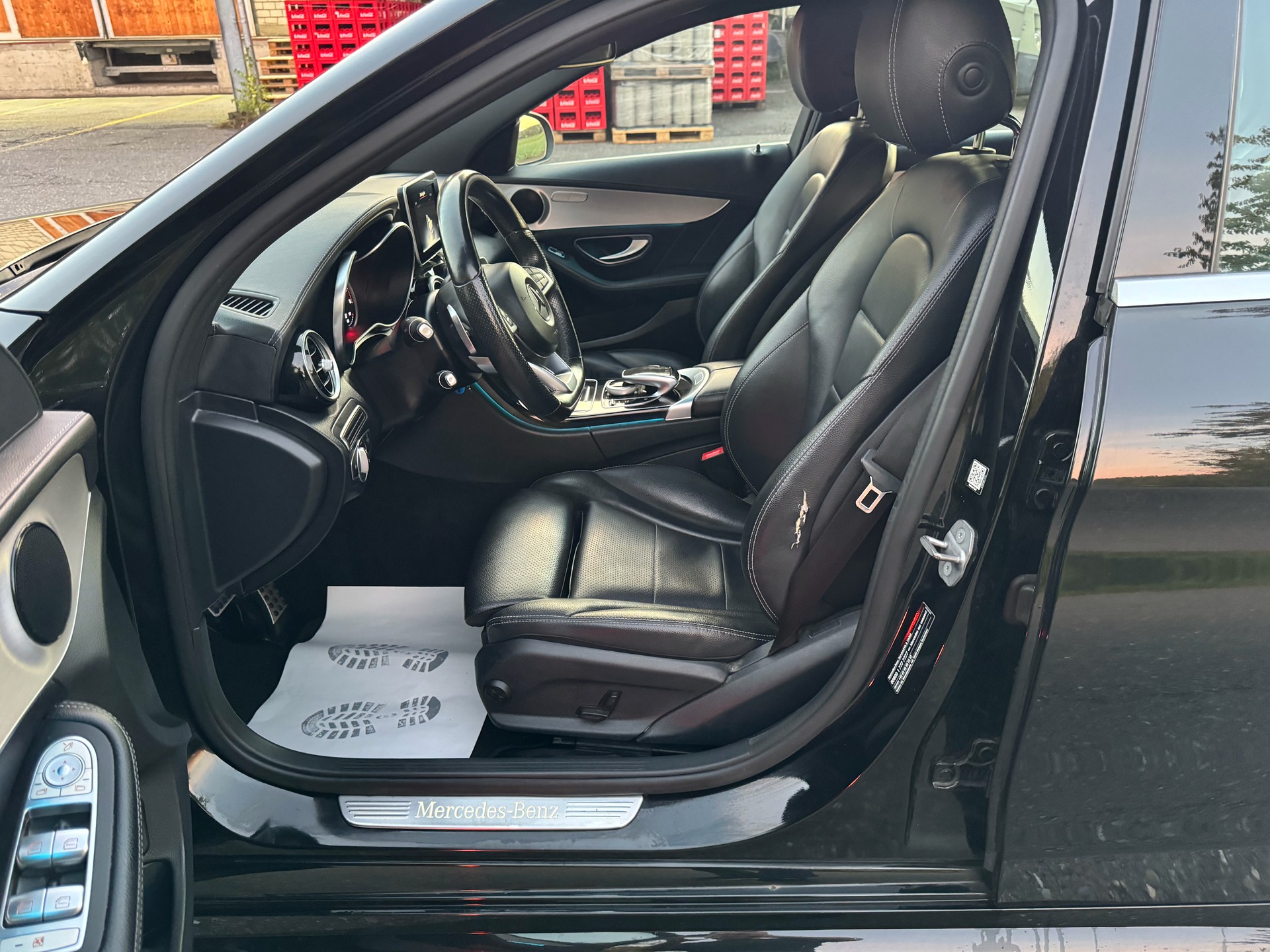 MERCEDES-BENZ C 250 AMG Line 9G-Tronic-image-14