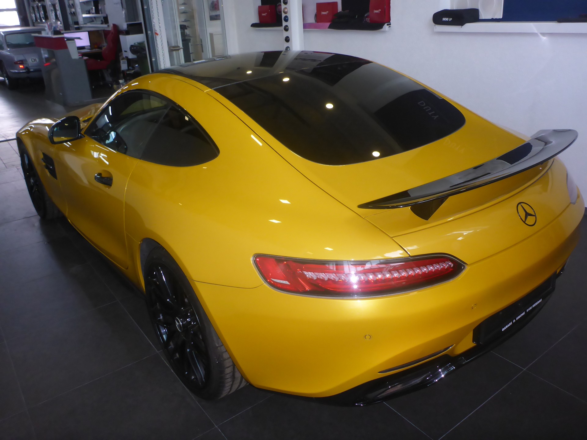 MERCEDES-BENZ AMG GT S Edition 1 Speedshift DCT-image-3