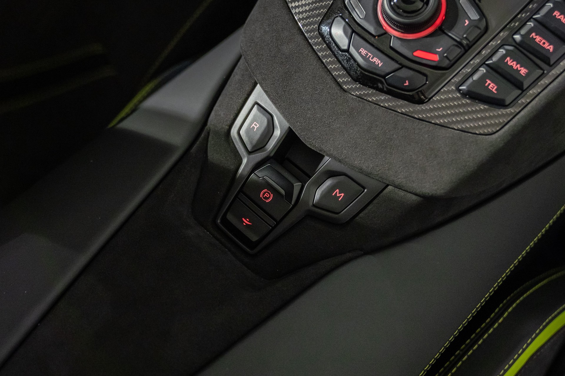 LAMBORGHINI Aventador LP780-4 Roadster E-Gear Ultimae-image-31