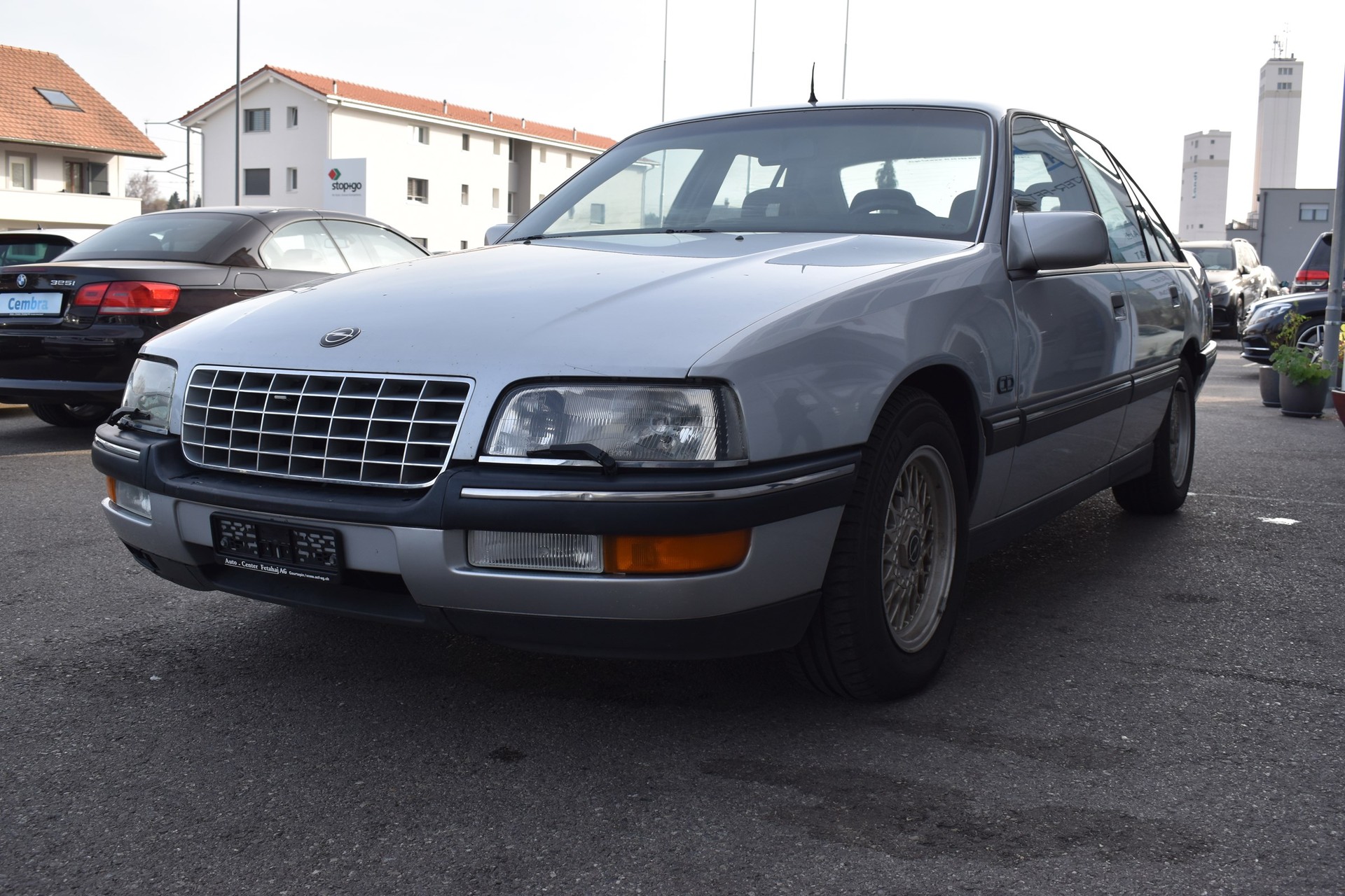 OPEL Senator 3.0i 24V CD-showroom-element-1