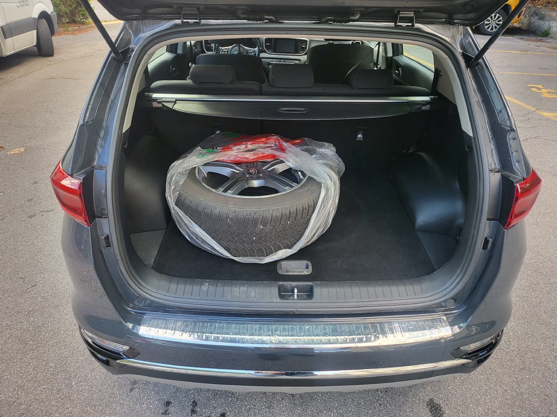 KIA Sportage 1.6CRDi Mild Hybrid Sportage 4WD DCT-image-10