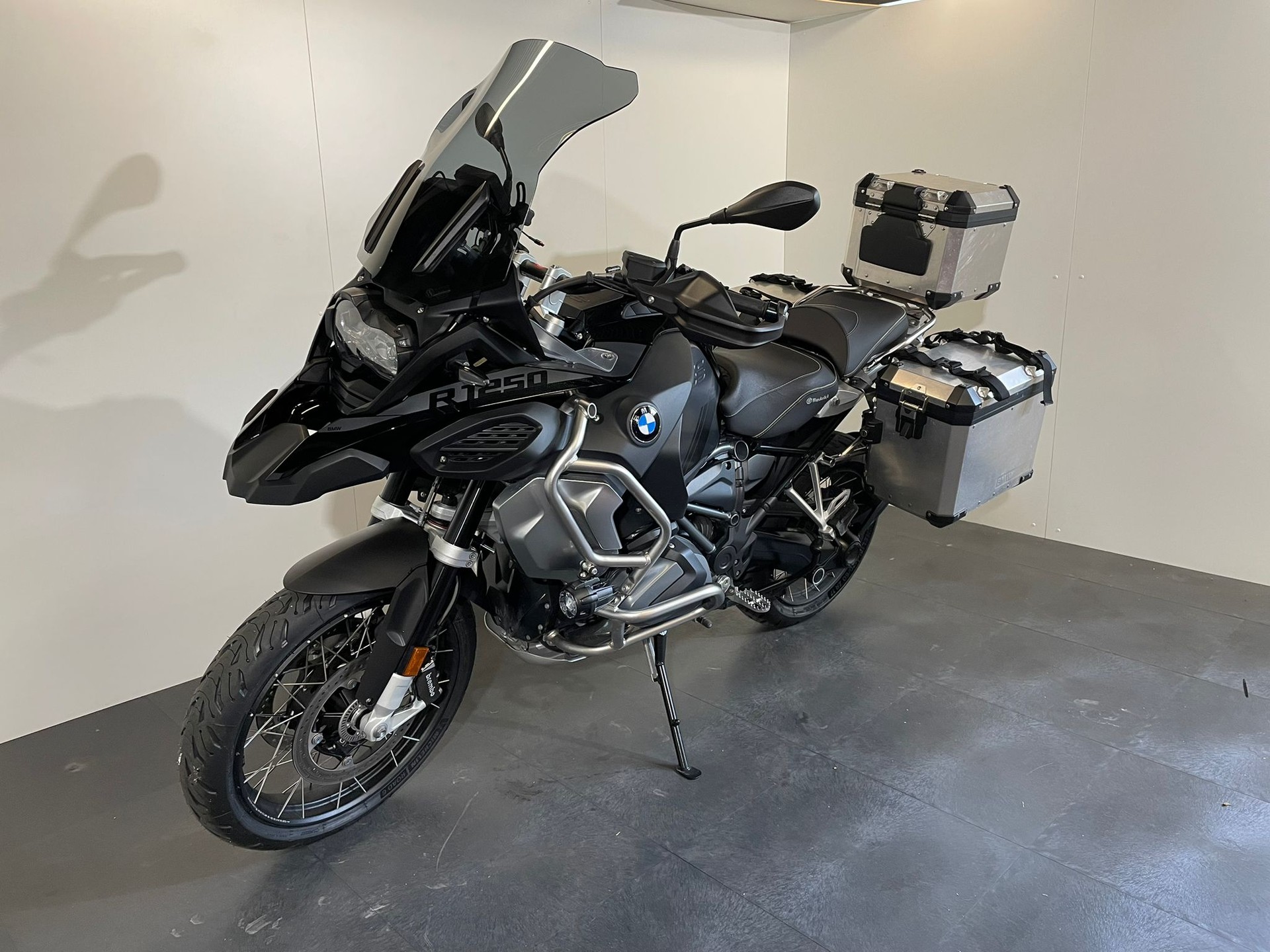 BMW R 1250 GS Adventure Triple Black-image-0