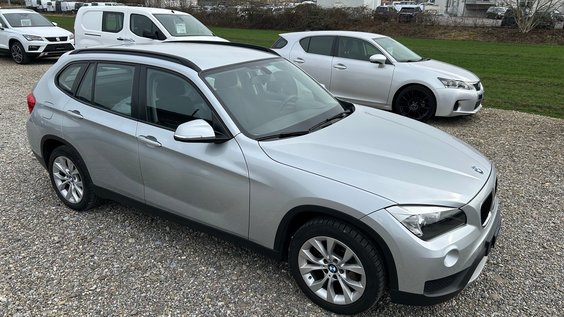 BMW X1 sDrive 20d Efficient-Dynamics Edition-image-17